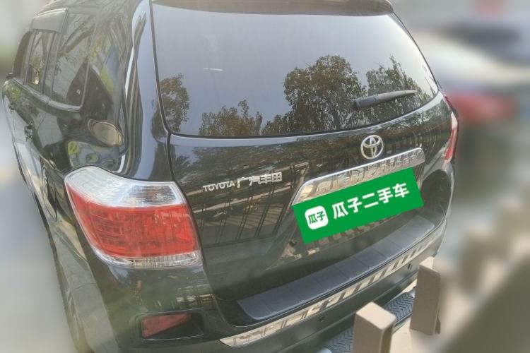 Used Toyota Highlander 2012 2.7L Two-Wheel Drive 7-Seater Luxury Edition Rear