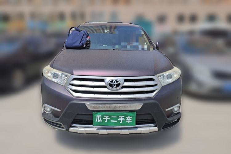 Used Toyota Highlander 2012 2.7L Two-Wheel Drive 7-Seater Ultimate Edition Front