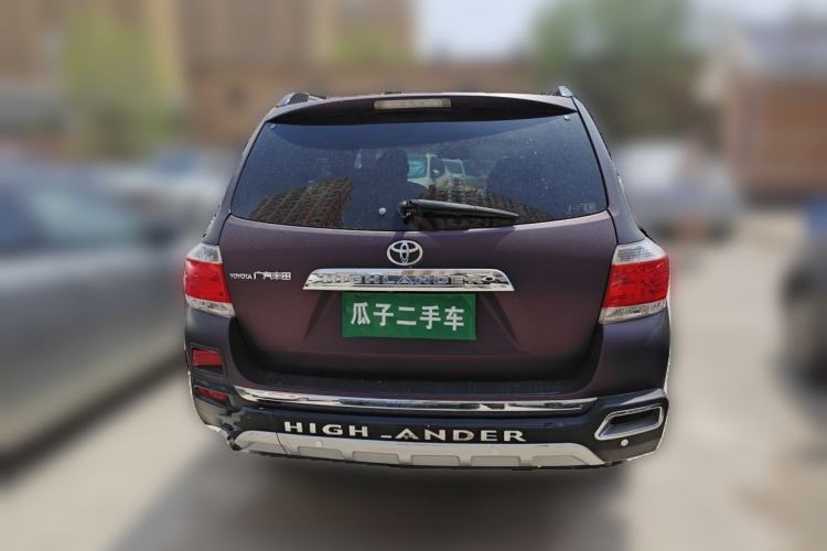 Used Toyota Highlander 2012 2.7L Two-Wheel Drive 7-Seater Ultimate Edition Rear