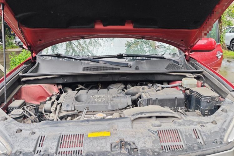 Used Toyota Highlander 2012 2.7L Two-Wheel Drive 7-Seater Luxury Edition Engine Bay