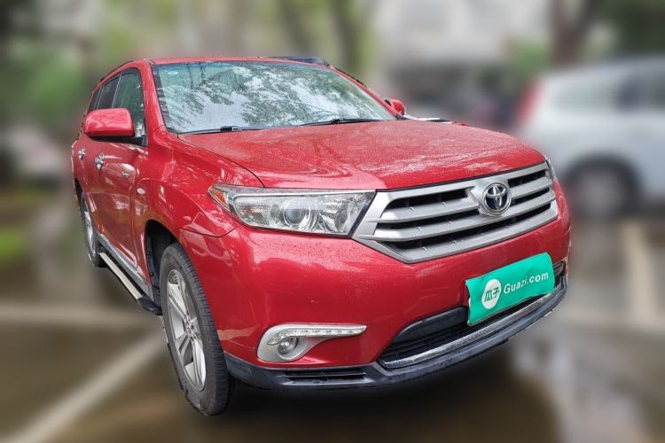 Used Toyota Highlander 2012 2.7L Two-Wheel Drive 7-Seater Luxury Edition Front Right 45 Deg