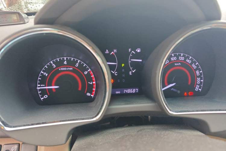 Used Toyota Highlander 2012 2.7L Two-Wheel Drive 7-Seater Luxury Edition Instrument Cluster
