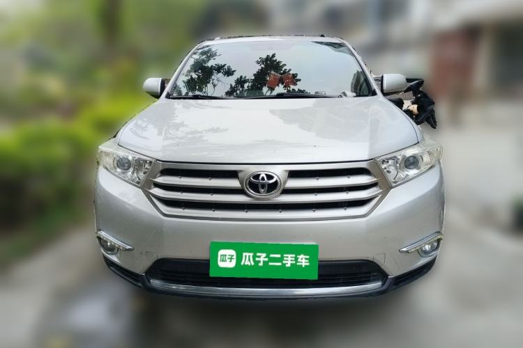 Used Toyota Highlander 2012 3.5L 4x4 7-Seater Luxury Edition with Navigation Front