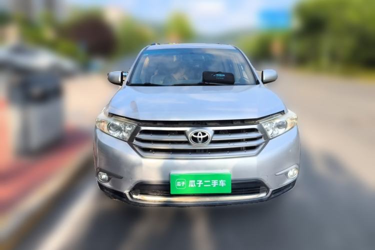 Used Toyota Highlander 2012 2.7L Two-Wheel Drive 7-Seater Ultimate Edition Front