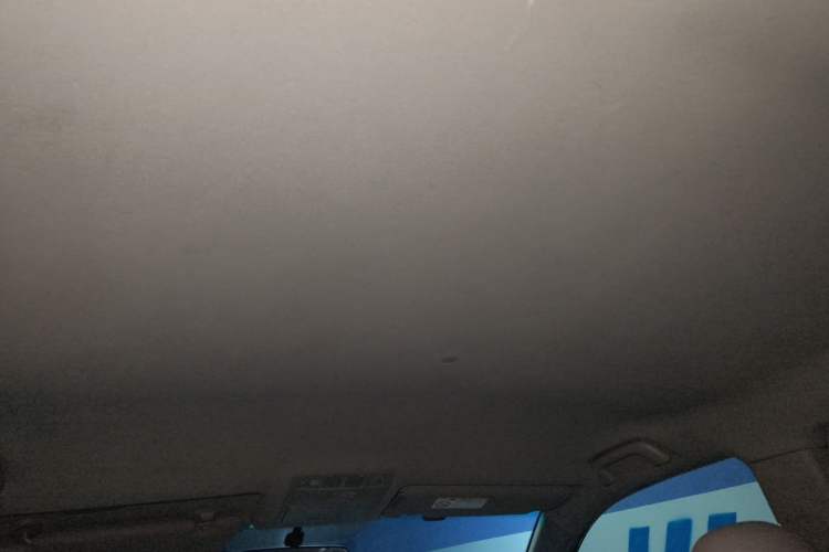 Used Toyota Highlander 2012 2.7L Two-Wheel Drive 7-Seater Elite Edition Headliner