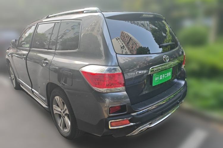 Used Toyota Highlander 2012 2.7L Two-Wheel Drive 7-Seater Luxury Edition Rear Left 45 Deg