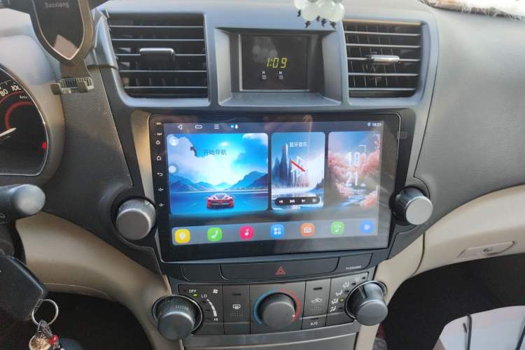 Used Toyota Highlander 2012 2.7L 2WD 5-Seater Elite Edition Audio And AC Panel