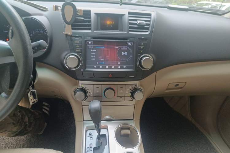 Used Toyota Highlander 2012 2.7L 2WD 5-Seater Elite Edition Audio And AC Panel