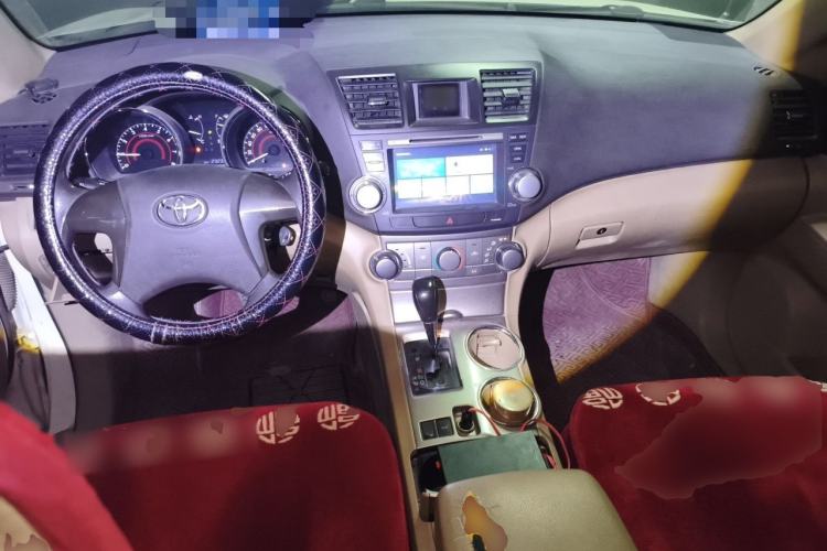 Used Toyota Highlander 2012 2.7L 2WD 5-Seater Elite Edition Center Console