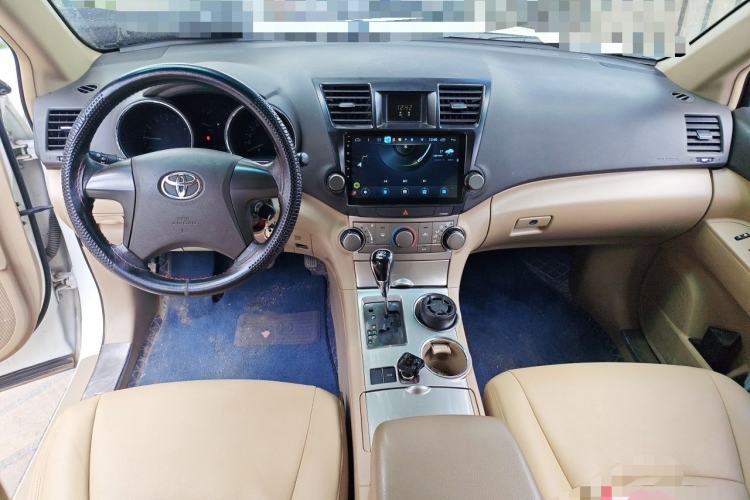 Used Toyota Highlander 2012 2.7L 2WD 5-Seater Elite Edition Center Console
