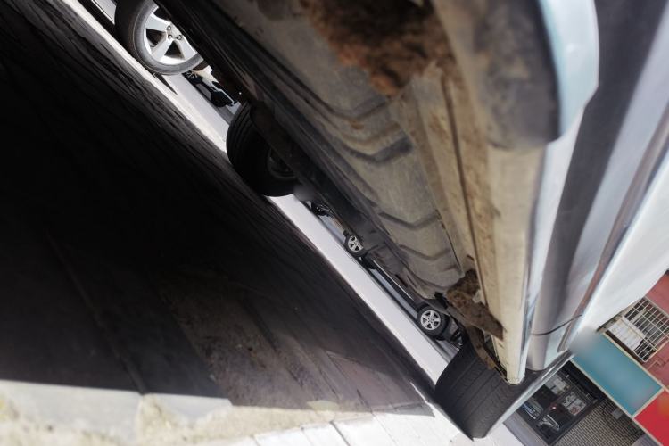 Used Toyota Highlander 2012 2.7L 2WD 5-Seater Elite Edition Chassis Front Left