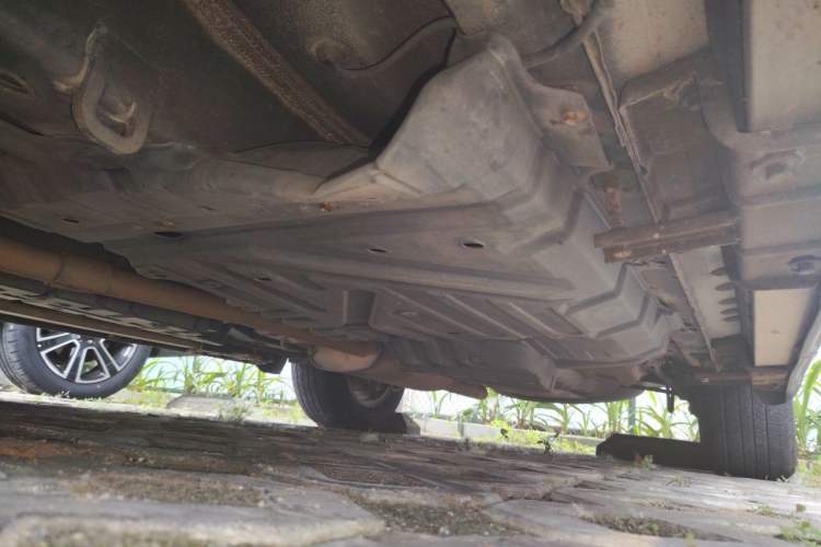 Used Toyota Highlander 2012 2.7L Two-Wheel Drive 7-Seater Elite Edition Chassis Front Left