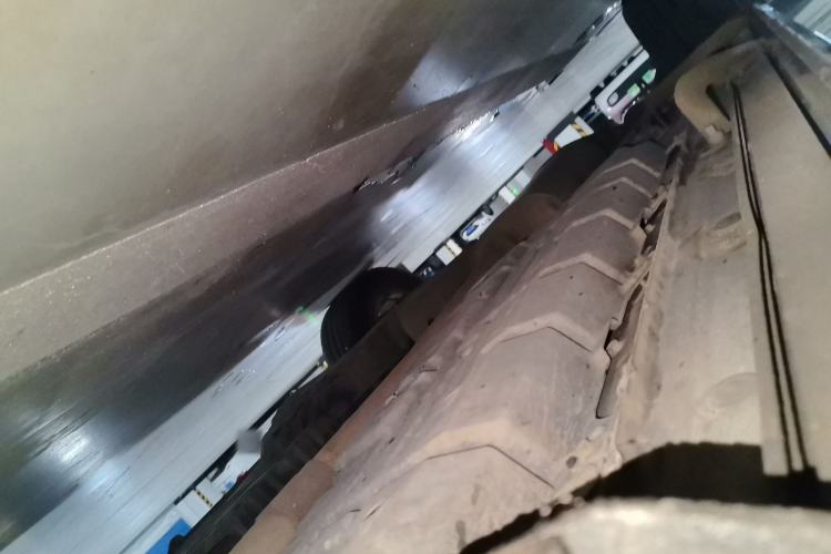 Used Toyota Highlander 2012 2.7L 2WD 5-Seater Elite Edition Chassis Front Right