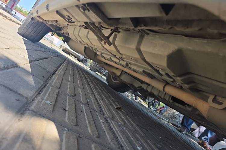 Used Toyota Highlander 2012 2.7L 2WD 5-Seater Elite Edition Chassis Front Right