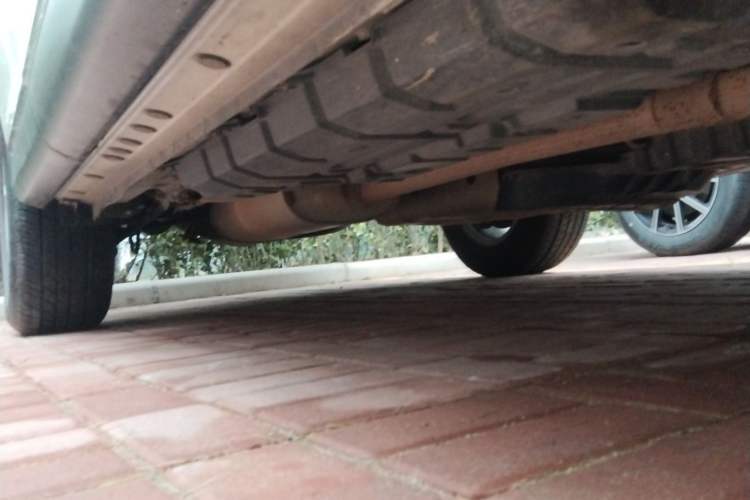 Used Toyota Highlander 2012 2.7L Two-Wheel Drive 7-Seater Elite Edition Chassis Front Right