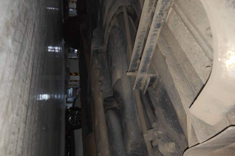 Used Toyota Highlander 2012 2.7L Two-Wheel Drive 7-Seater Elite Edition Chassis Rear Left