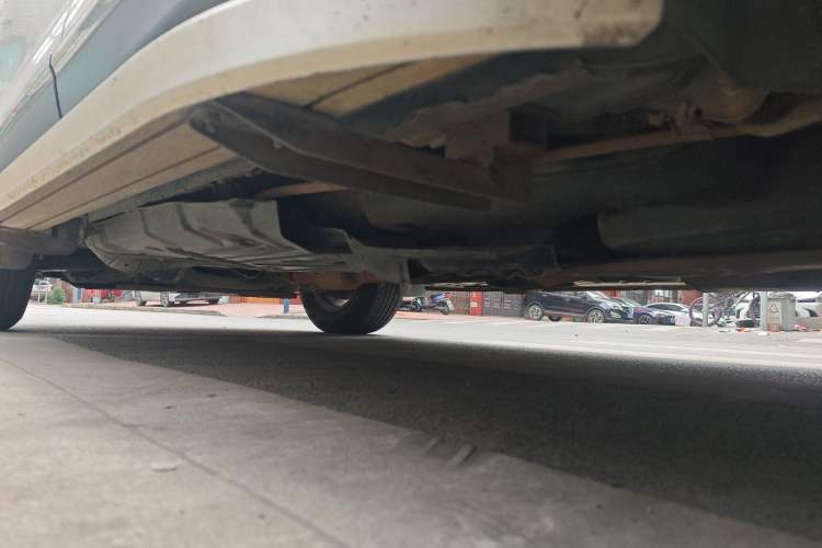 Used Toyota Highlander 2012 2.7L Two-Wheel Drive 7-Seater Elite Edition Chassis Rear Left