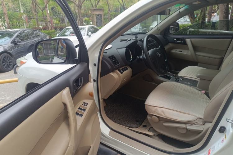 Used Toyota Highlander 2012 2.7L 2WD 5-Seater Elite Edition Driver Seat