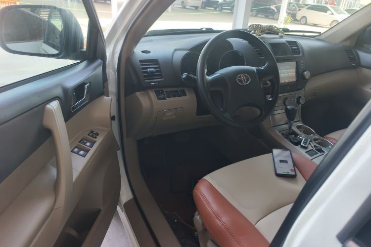 Used Toyota Highlander 2012 2.7L 2WD 5-Seater Elite Edition Driver Seat
