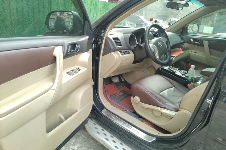 Used Toyota Highlander 2012 2.7L 2WD 5-Seater Elite Edition Driver Seat