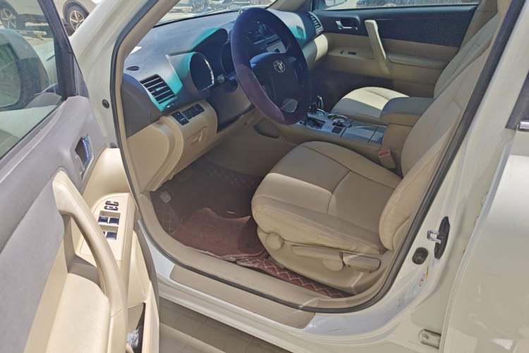 Used Toyota Highlander 2012 2.7L 2WD 5-Seater Elite Edition Driver Seat