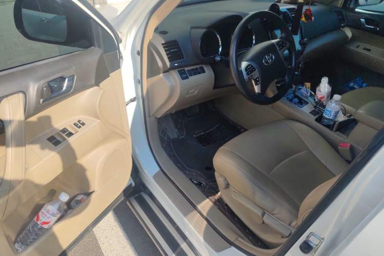 Used Toyota Highlander 2012 2.7L 2WD 5-Seater Elite Edition Driver Seat