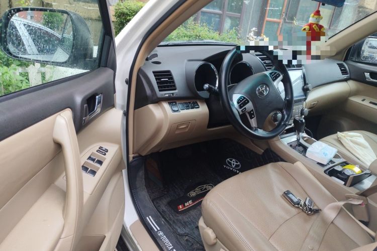 Used Toyota Highlander 2012 2.7L 2WD 5-Seater Elite Edition Driver Seat