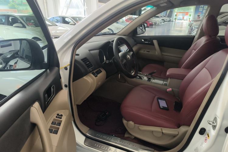 Used Toyota Highlander 2012 2.7L 2WD 5-Seater Elite Edition Driver Seat