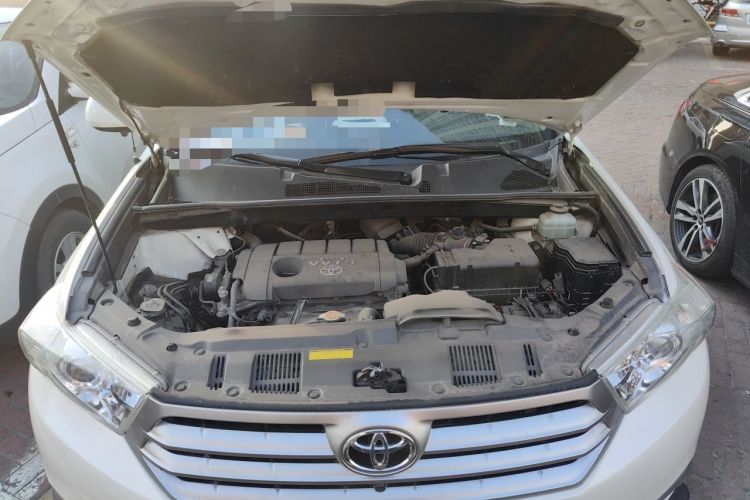Used Toyota Highlander 2012 2.7L 2WD 5-Seater Elite Edition Engine Bay