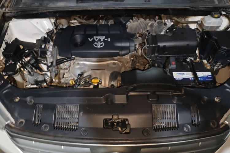 Used Toyota Highlander 2012 2.7L Two-Wheel Drive 7-Seater Luxury Edition Engine Bay