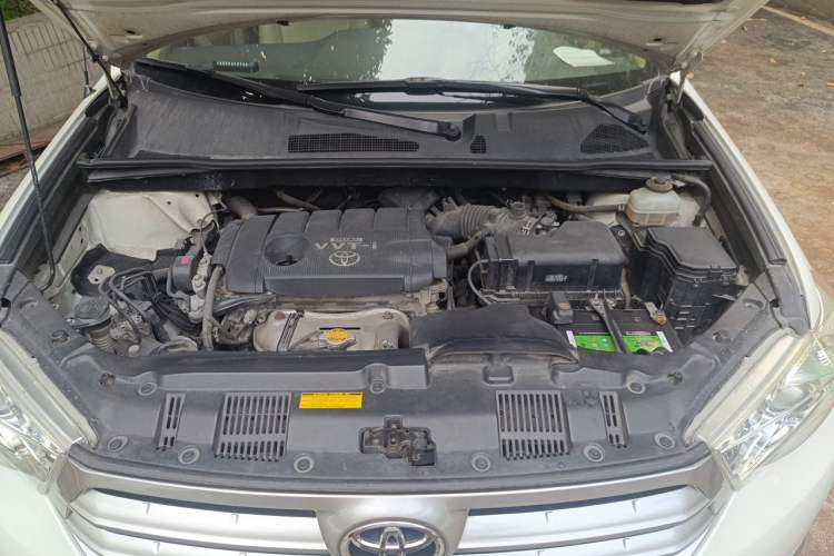 Used Toyota Highlander 2012 2.7L 2WD 5-Seater Elite Edition Engine Bay