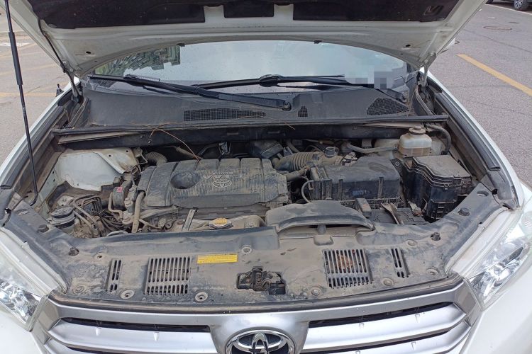 Used Toyota Highlander 2012 2.7L 2WD 5-Seater Elite Edition Engine Bay