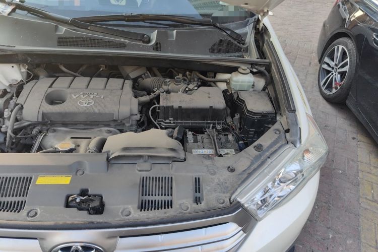 Used Toyota Highlander 2012 2.7L 2WD 5-Seater Elite Edition Engine Bay Left