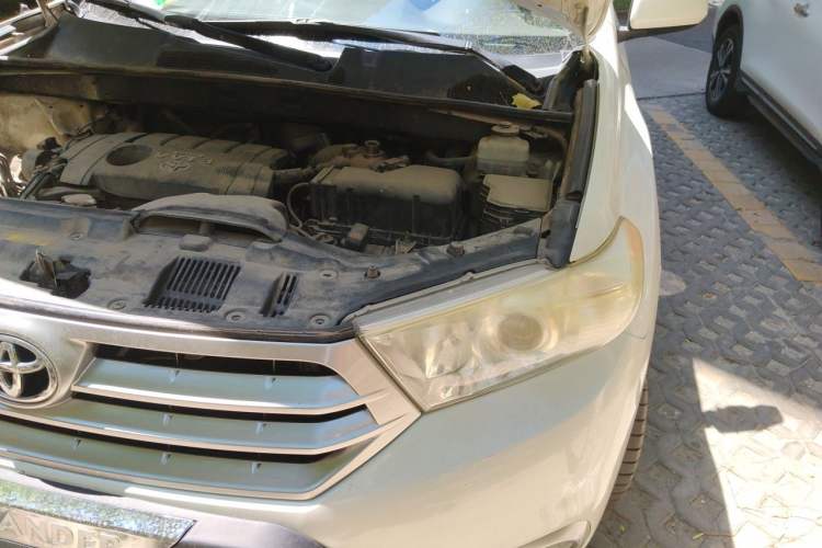 Used Toyota Highlander 2012 2.7L 2WD 5-Seater Elite Edition Engine Bay Left
