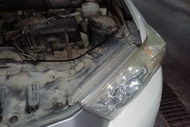 Used Toyota Highlander 2012 2.7L 2WD 5-Seater Elite Edition Engine Bay Left