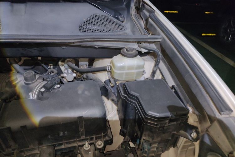 Used Toyota Highlander 2012 2.7L 2WD 5-Seater Elite Edition Engine Bay Left