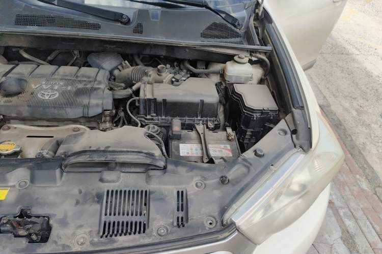 Used Toyota Highlander 2012 2.7L 2WD 5-Seater Elite Edition Engine Bay Left