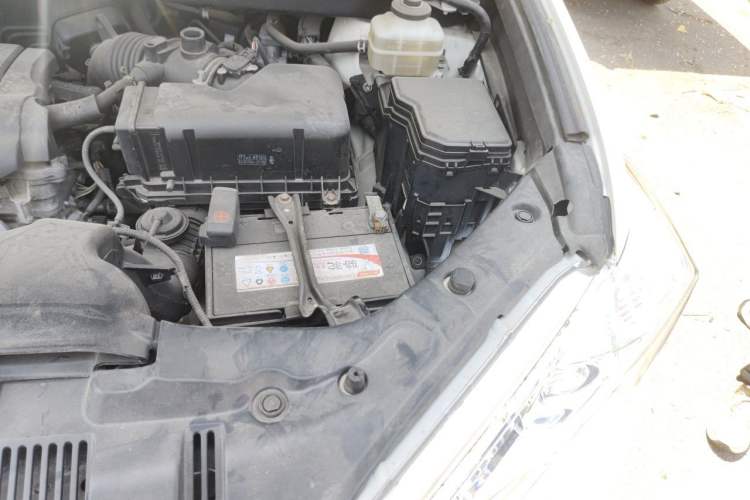 Used Toyota Highlander 2012 2.7L 2WD 5-Seater Elite Edition Engine Bay Left
