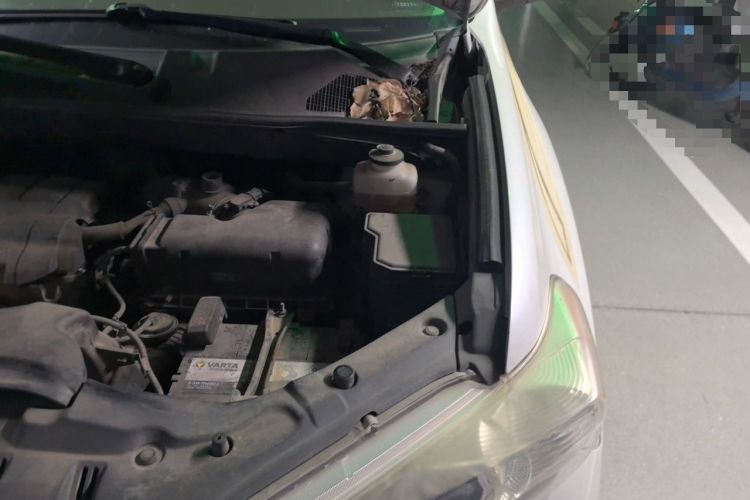 Used Toyota Highlander 2012 2.7L 2WD 5-Seater Elite Edition Engine Bay Left