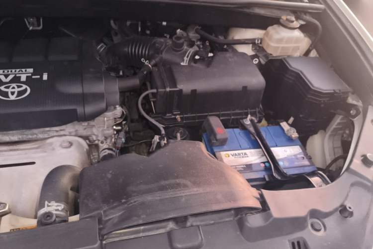 Used Toyota Highlander 2012 2.7L Two-Wheel Drive 7-Seater Luxury Edition Engine Bay Left