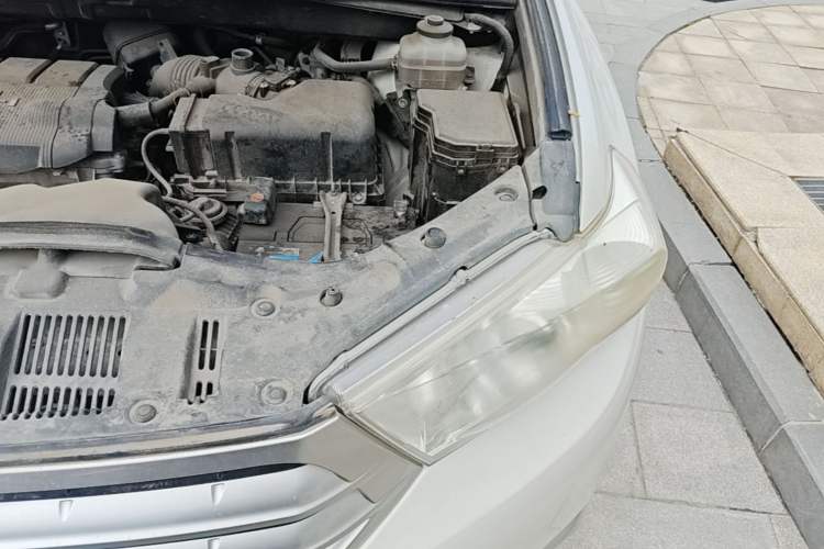 Used Toyota Highlander 2012 2.7L 2WD 5-Seater Elite Edition Engine Bay Left