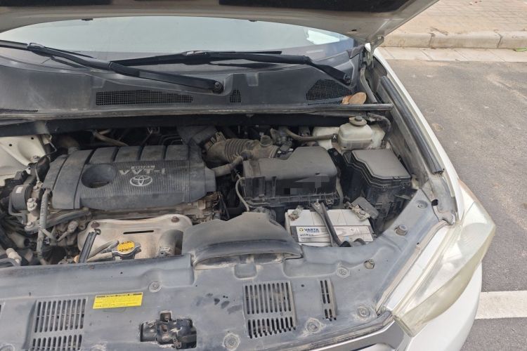Used Toyota Highlander 2012 2.7L Two-Wheel Drive 7-Seater Elite Edition Engine Bay Left