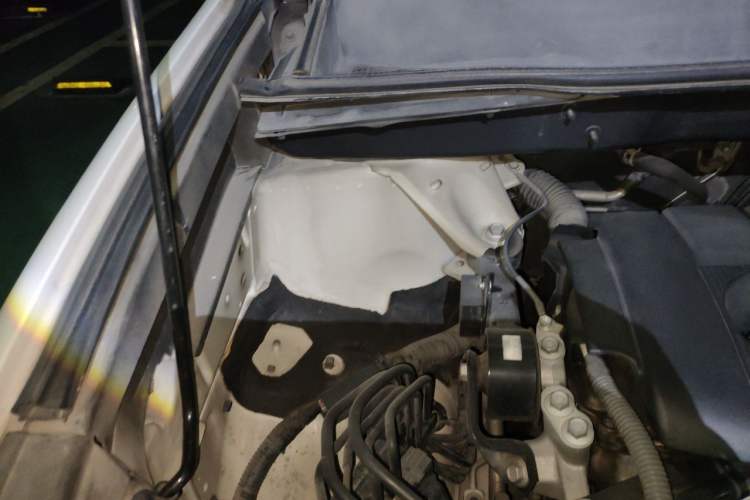 Used Toyota Highlander 2012 2.7L 2WD 5-Seater Elite Edition Engine Bay Right