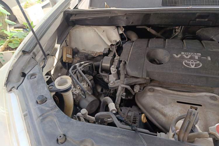 Used Toyota Highlander 2012 2.7L 2WD 5-Seater Elite Edition Engine Bay Right