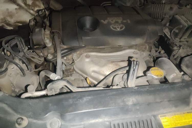 Used Toyota Highlander 2012 2.7L 2WD 5-Seater Elite Edition Engine Bay Right