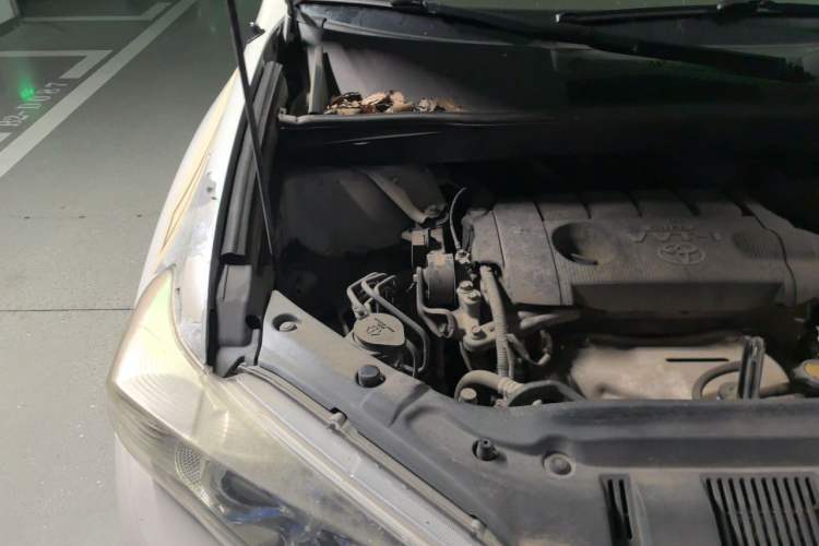 Used Toyota Highlander 2012 2.7L 2WD 5-Seater Elite Edition Engine Bay Right
