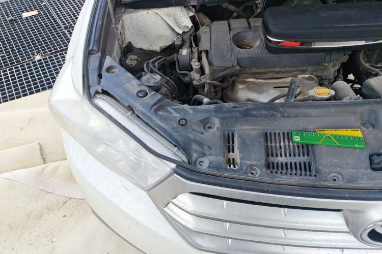 Used Toyota Highlander 2012 2.7L 2WD 5-Seater Elite Edition Engine Bay Right