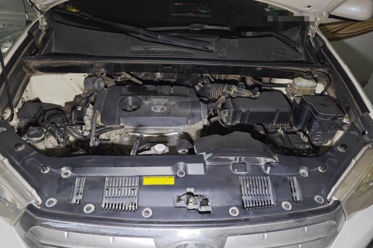 Used Toyota Highlander 2012 2.7L Two-Wheel Drive 7-Seater Elite Edition Engine Bay