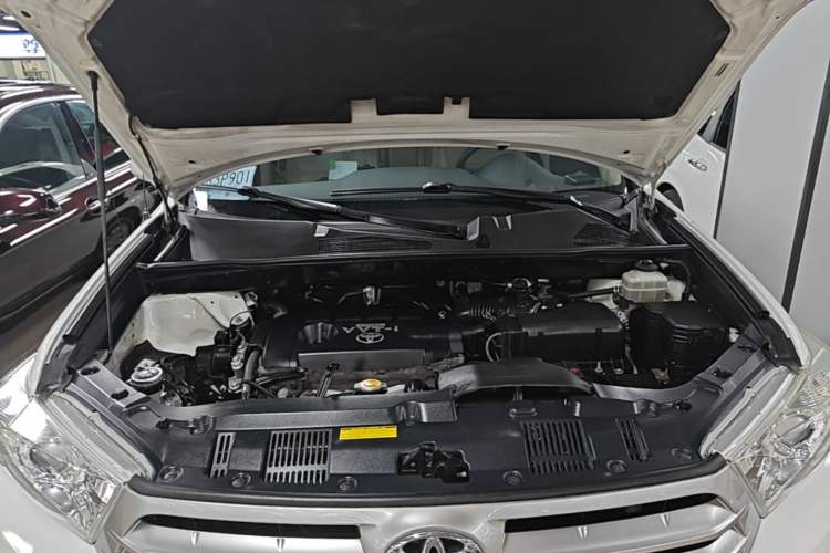 Used Toyota Highlander 2012 2.7L 2WD 5-Seater Elite Edition Engine Bay