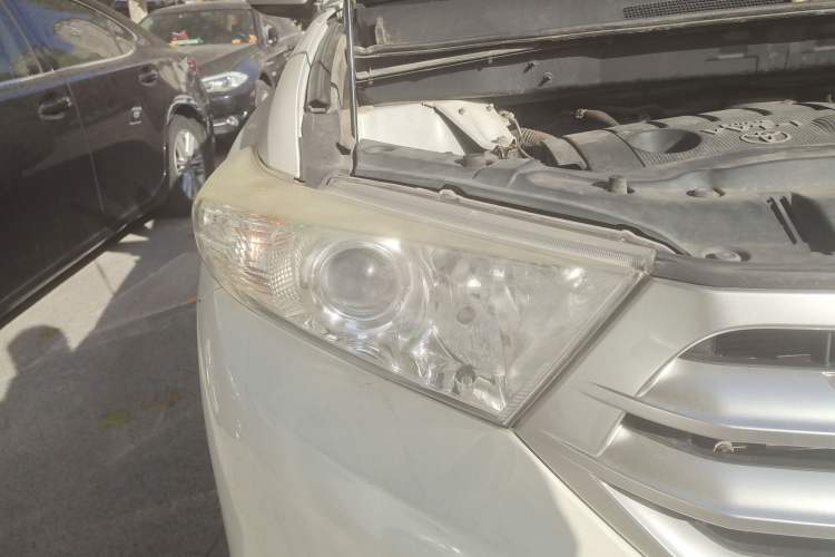 Used Toyota Highlander 2012 2.7L 2WD 5-Seater Elite Edition Exterior 6